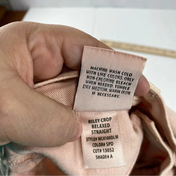 Hudson Womens 28 Crop Riley Relaxed Straight Peach Distressed Jeans NWT - Picture 8 of 9